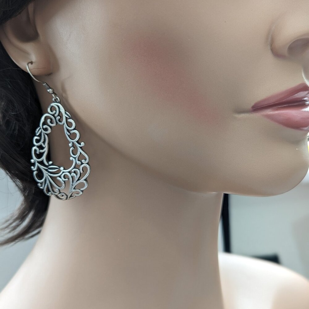 HOOPS Silver Lacy Cut Dangle Sterling Artisan made Old Fashion mark 925